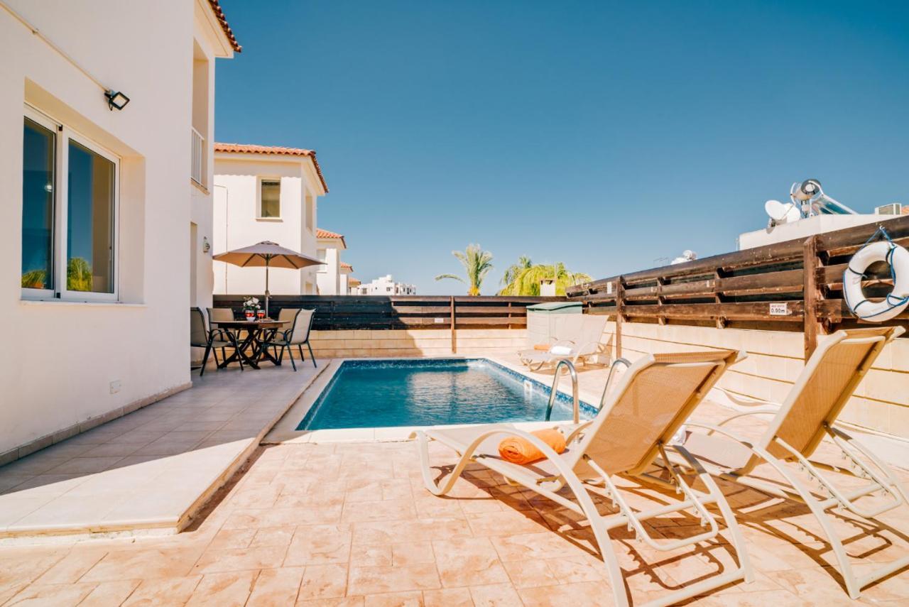 Villa Karisa Protaras Luaran gambar
