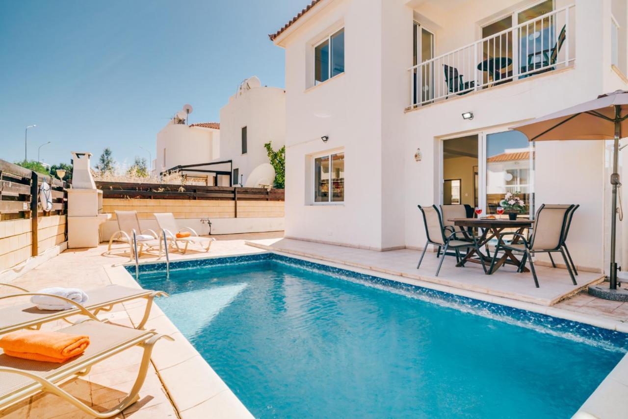 Villa Karisa Protaras Luaran gambar